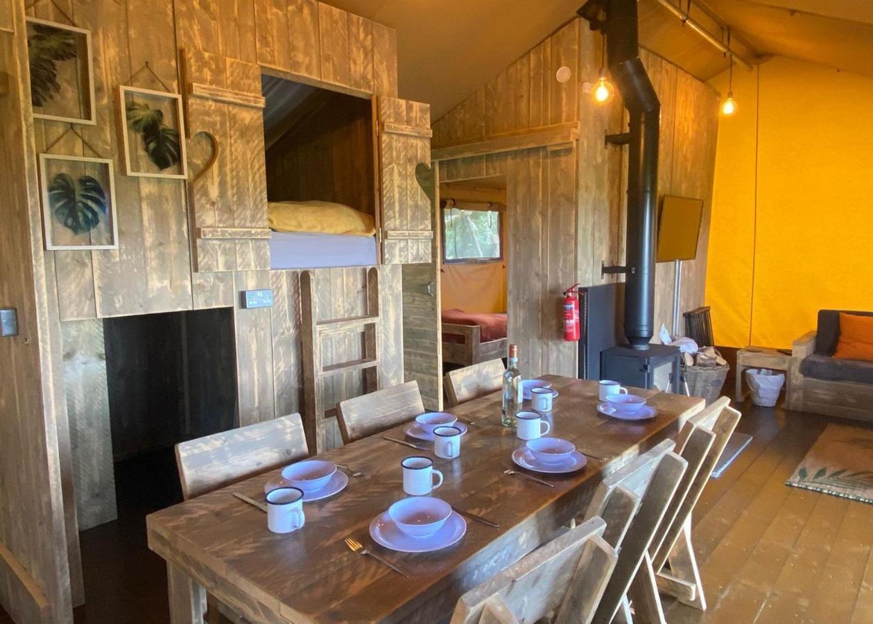 Florence Springs Glamping Gumfreston Εξωτερικό φωτογραφία