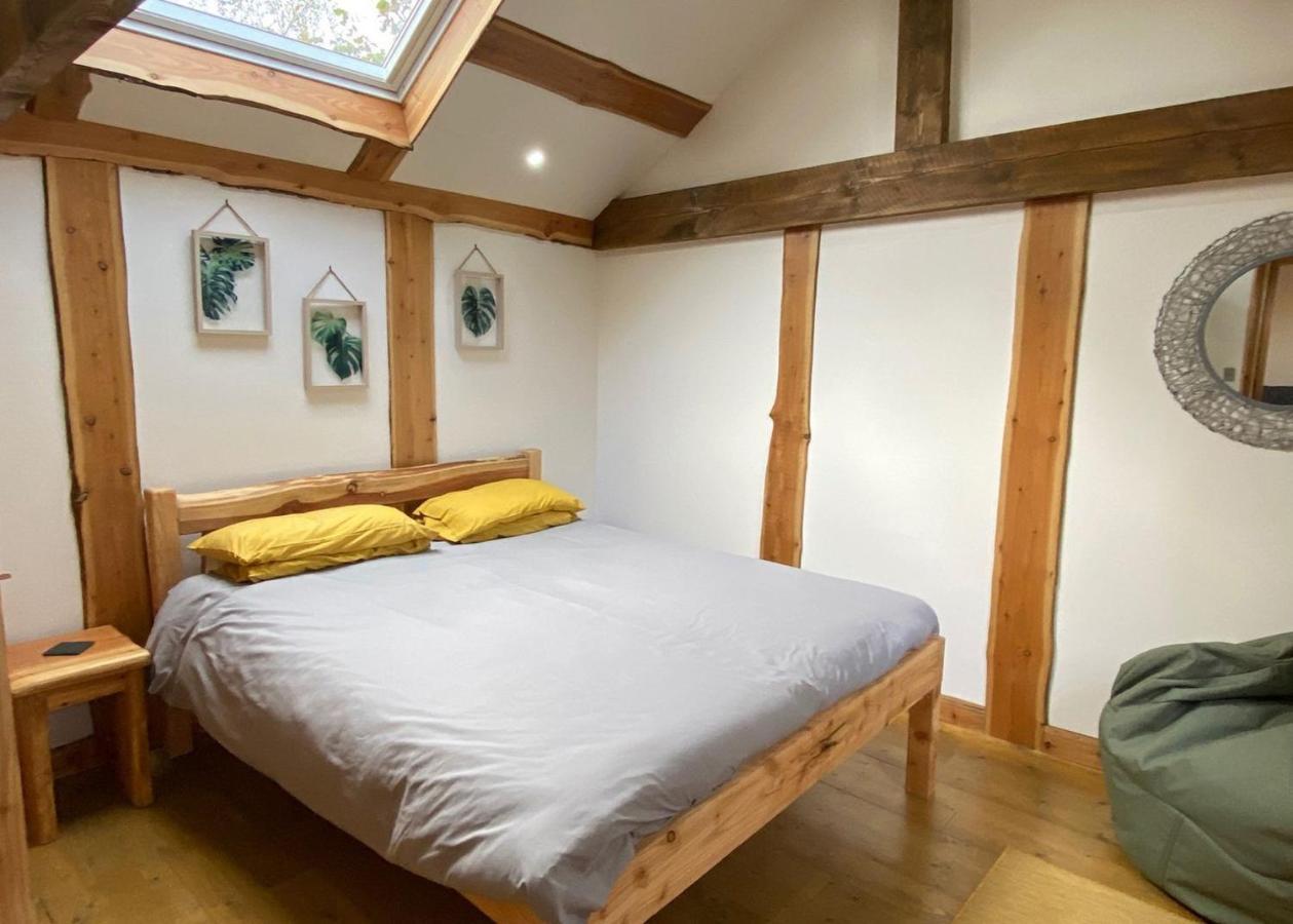 Florence Springs Glamping Gumfreston Εξωτερικό φωτογραφία