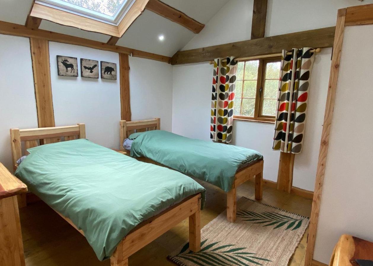 Florence Springs Glamping Gumfreston Εξωτερικό φωτογραφία