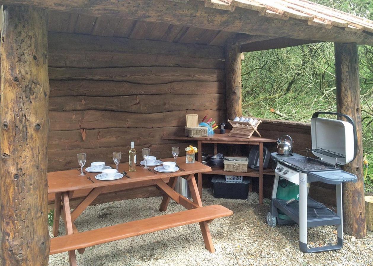 Florence Springs Glamping Gumfreston Εξωτερικό φωτογραφία
